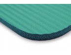 Zoom sur les bords arrondis du tapis de gym SISSEL® Pro vert
