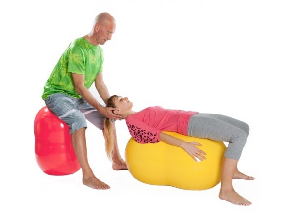 Exercices en binôme avec Ballon Cacahuète Physio Roll Exercices en binôme avec Ballon Cacahuète Physio Roll