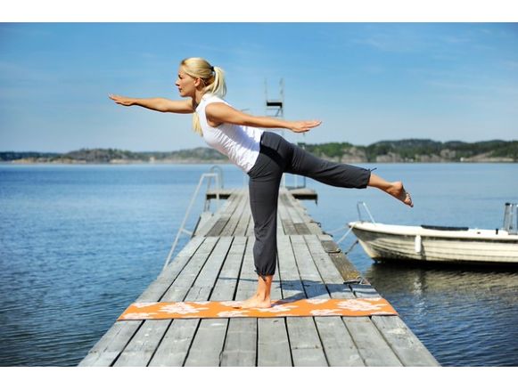 Tapis Yoga fleurs orange - sisselpro.fr Tapis Yoga fleurs orange - sisselpro.fr