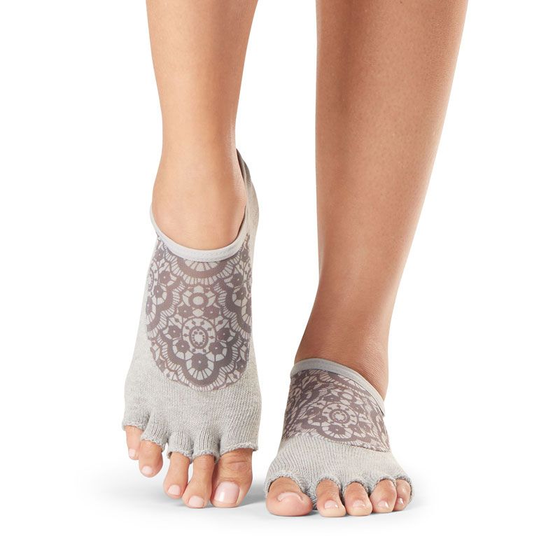 Chaussettes de Pilates Toesox® Half Toe Luna Legend | Chaussettes anti-dérapantes Chaussettes de Pilates Toesox® Half Toe Luna Legend | Chaussettes anti-dérapantes