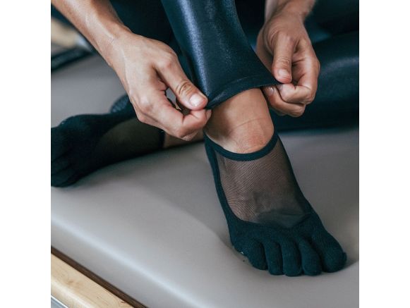 Chaussettes antidérapantes Toesox® Full Toe Luna | Chaussettes Pilates Chaussettes antidérapantes Toesox® Full Toe Luna | Chaussettes Pilates