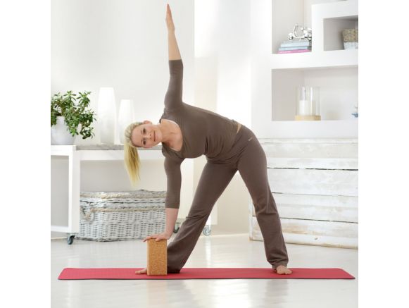 Exercice à l'intérieur avec le tapis Yoga Terra SISSEL® Exercice à l'intérieur avec le tapis Yoga Terra SISSEL®