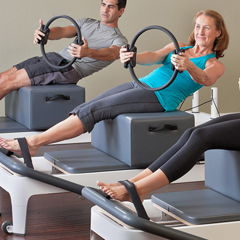 FootStrap Padded pour Allegro® 2 en utilisation sur un reformer