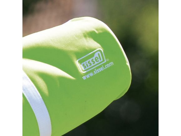 Logo blanc SISSEL® sur sac de transport SISSEL® vert pomme et blanc Logo blanc SISSEL® sur sac de transport SISSEL® vert pomme et blanc