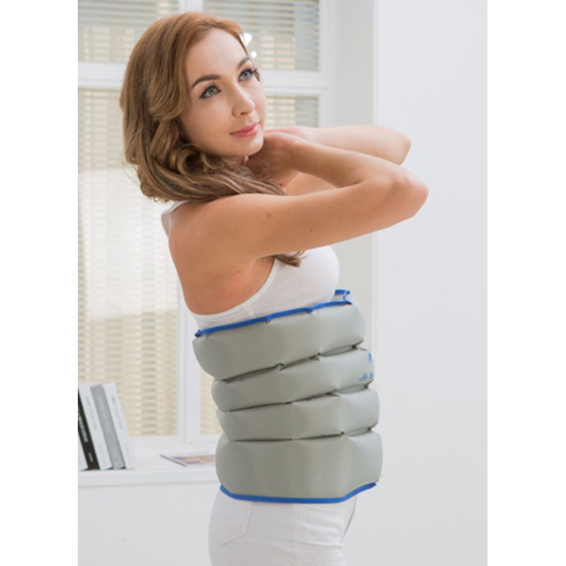 Femme portant la ceinture avec tubulure pour PRESS 4 Winelec®
