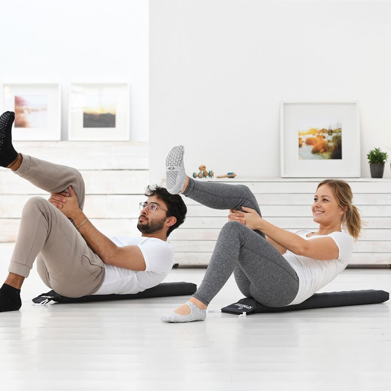 Homme et femme faisant des exercices sur le Spinefit SISSEL® Homme et femme faisant des exercices sur le Spinefit SISSEL®