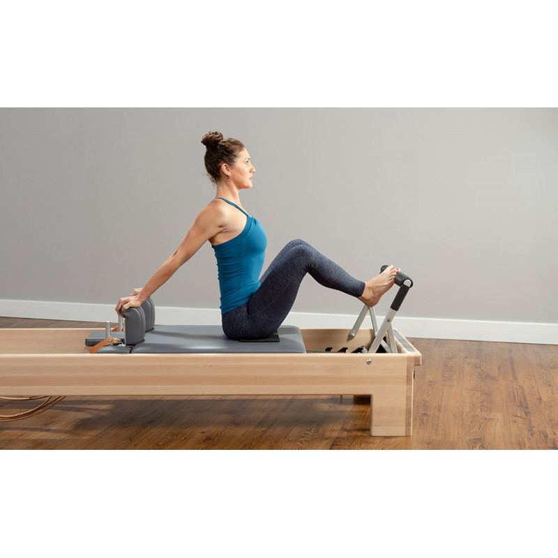 CenterLine® Reformer® Balanced body® avec tour + box en utilisation CenterLine® Reformer® Balanced body® avec tour + box en utilisation